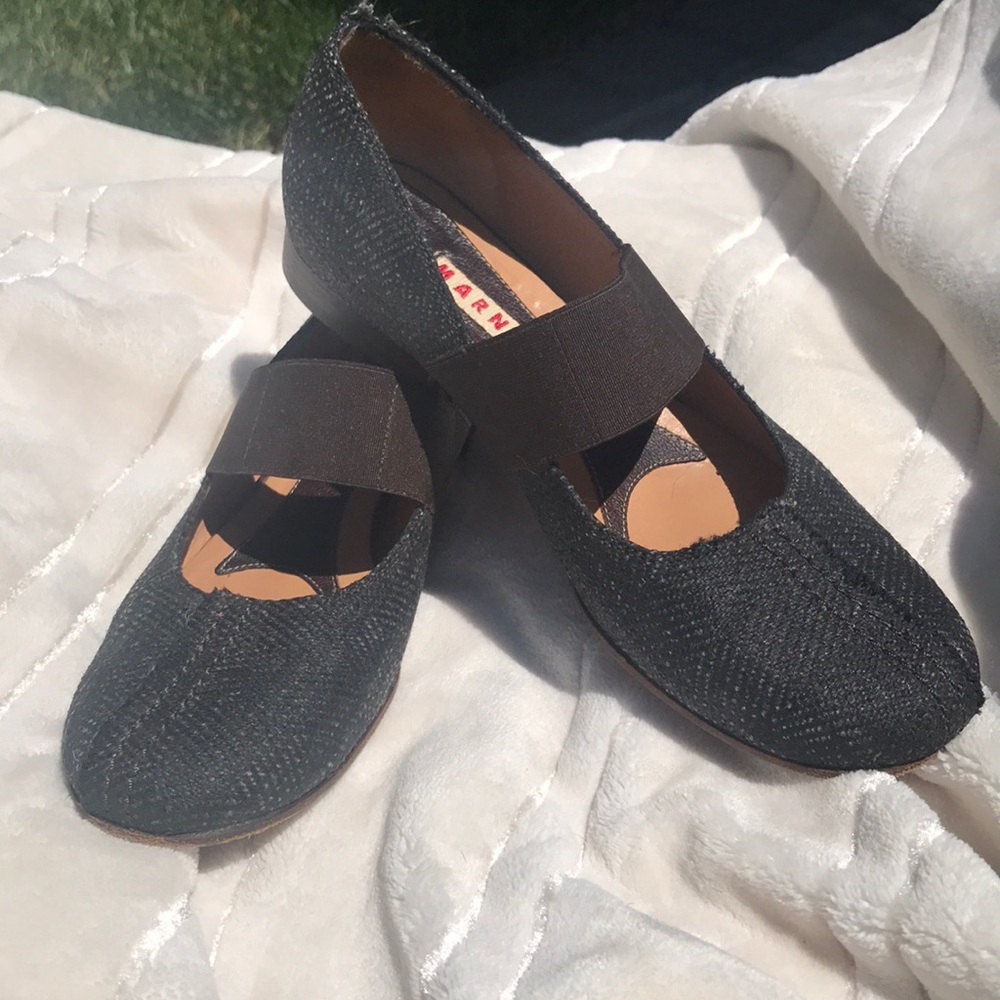 Marni Grey Wool upper Mary Jane Flats. Size EU 38 1/2